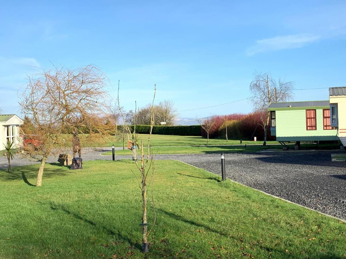 Lovely Static Holiday Caravan Near Whithorn Eksteriør bilde